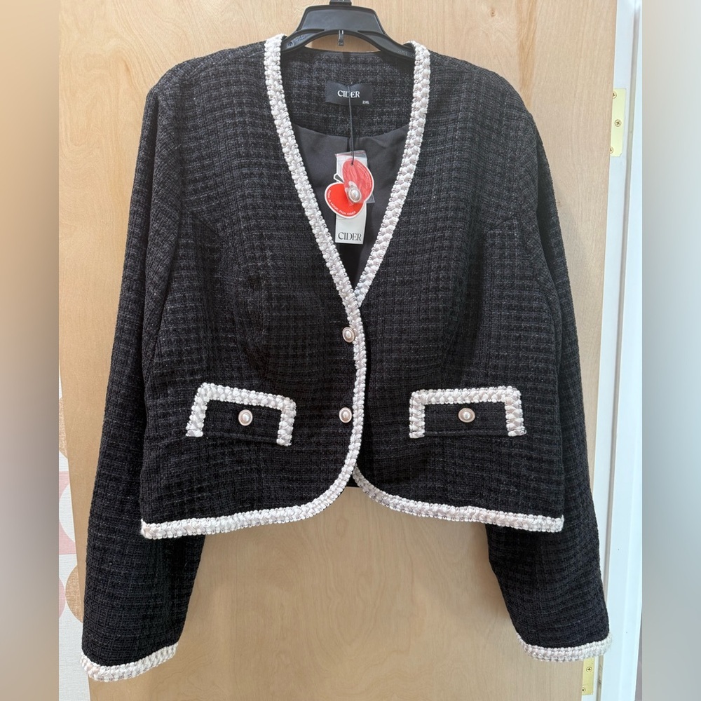 Cider Black and White Tweed Blazer Cropped Tailored - Picture 9 of 14